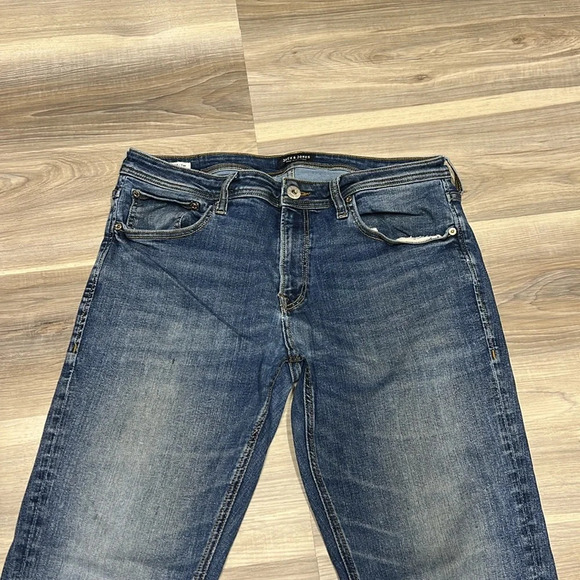 Jack and jones slim straight Tim size 34 jeans - Picture 4 of 10